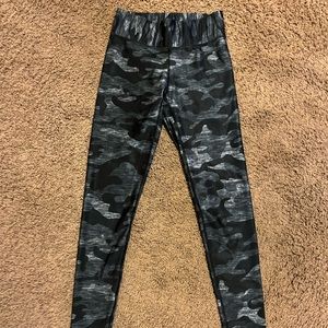 Terez Camo Leggings
